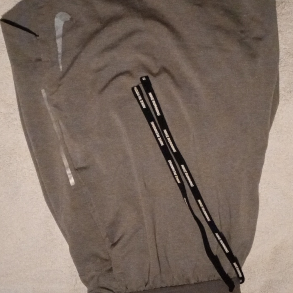 Men running shorts